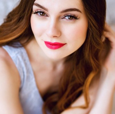 Елена Попова