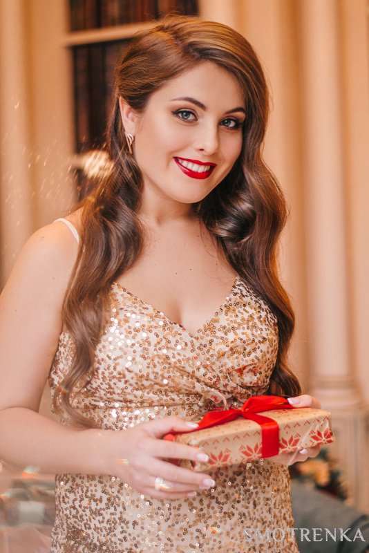 Лена Кельманова