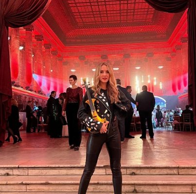 Шоу на электроскрипке от INGA NOVAK