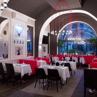 Kravt Hotel