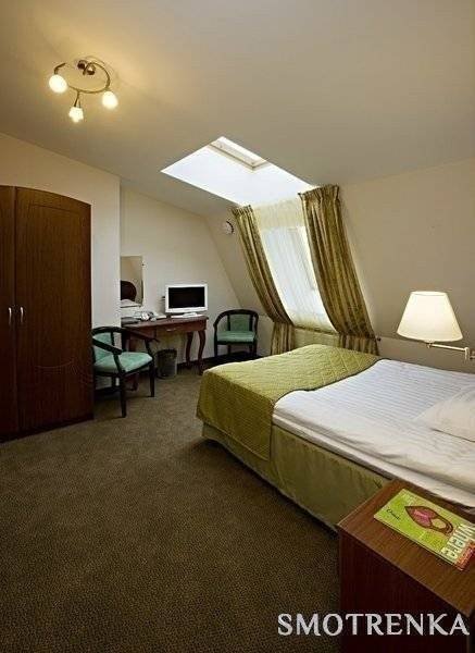 Отель Cronwell Inn