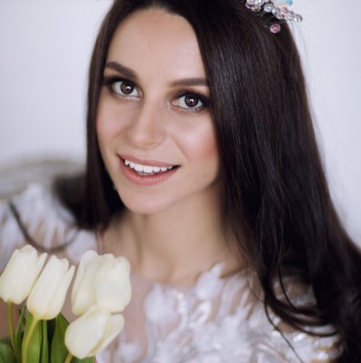 Анна Акопова
