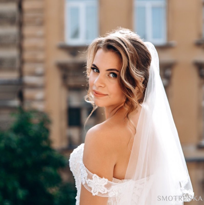 Юлия Гелюк