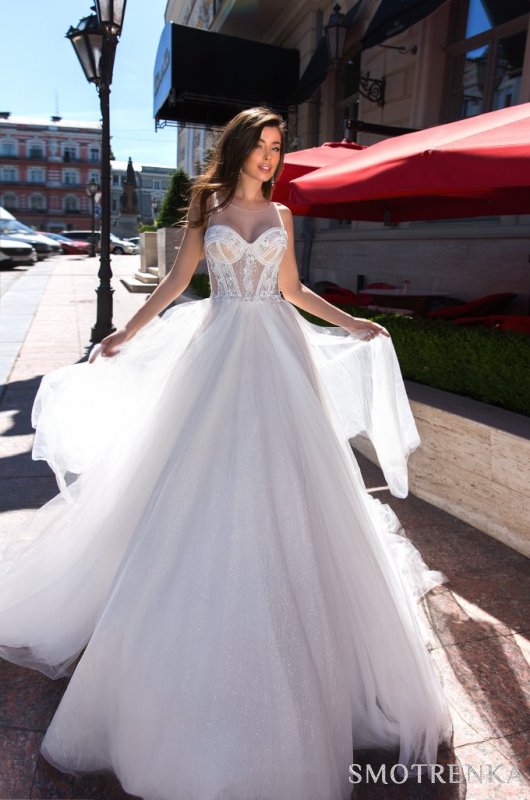 Jully Bride