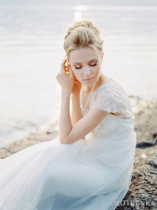 Sasha Grebneva Wedding Gown