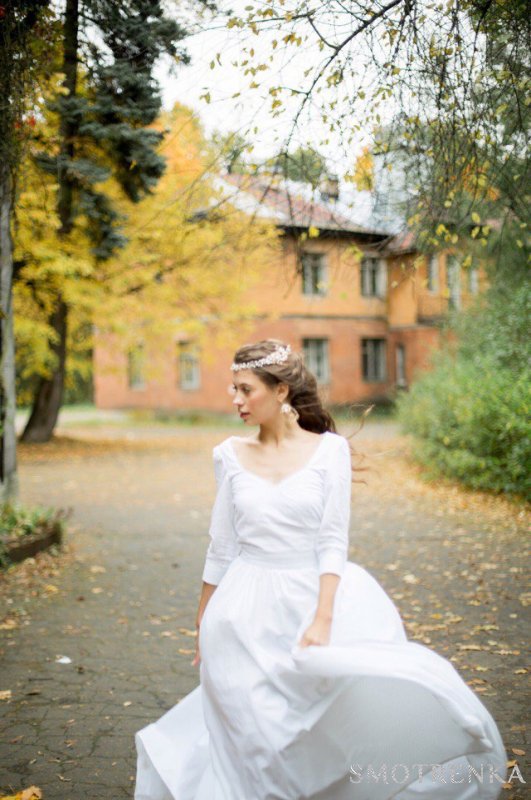 Sasha Grebneva Wedding Gown