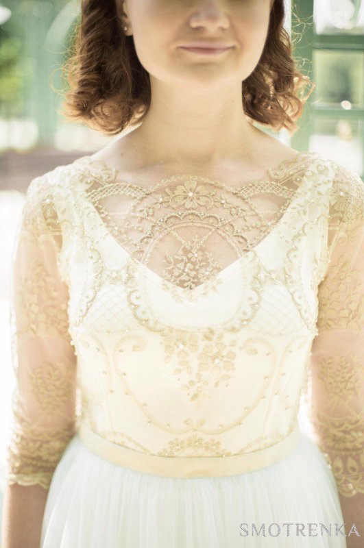 Sasha Grebneva Wedding Gown