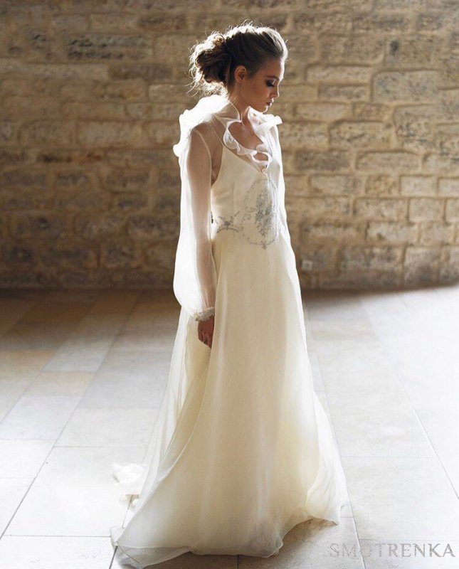 Sasha Grebneva Wedding Gown