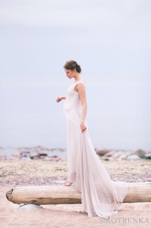 Sasha Grebneva Wedding Gown