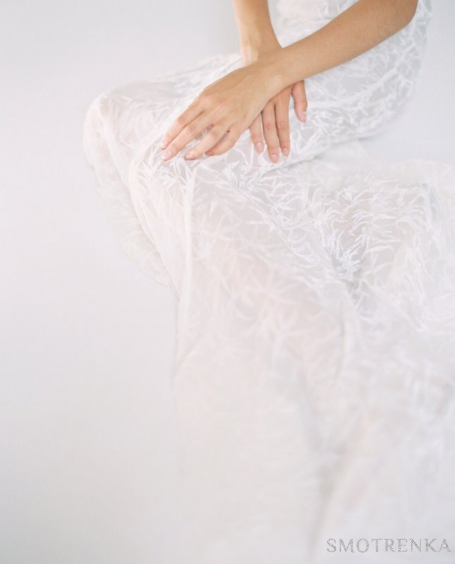 Sasha Grebneva Wedding Gown