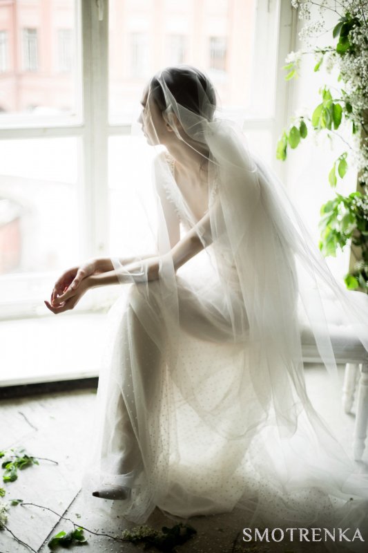 Sasha Grebneva Wedding Gown
