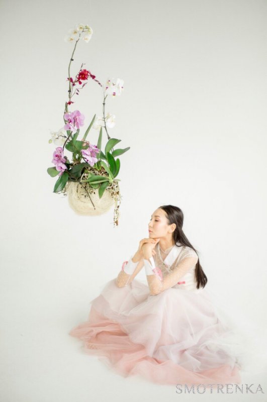 Sasha Grebneva Wedding Gown