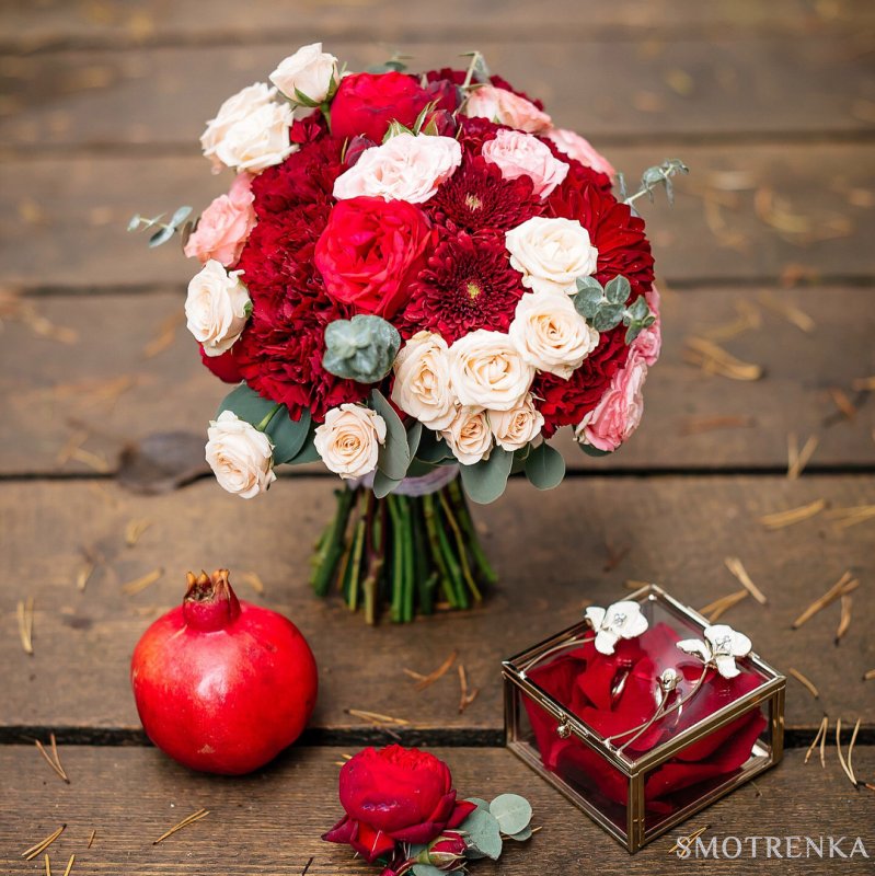 Honey Tree Decor Studio