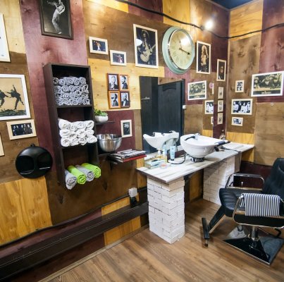 Billy Bones Barbershop
